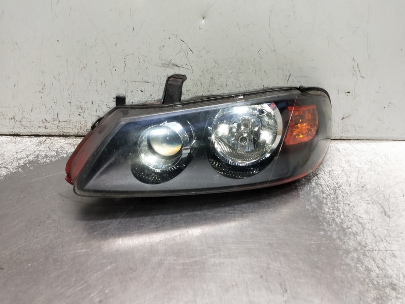 Recambio de faro izquierdo para nissan almera (n16/e) referencia OEM IAM 26060BN67A H235GL 