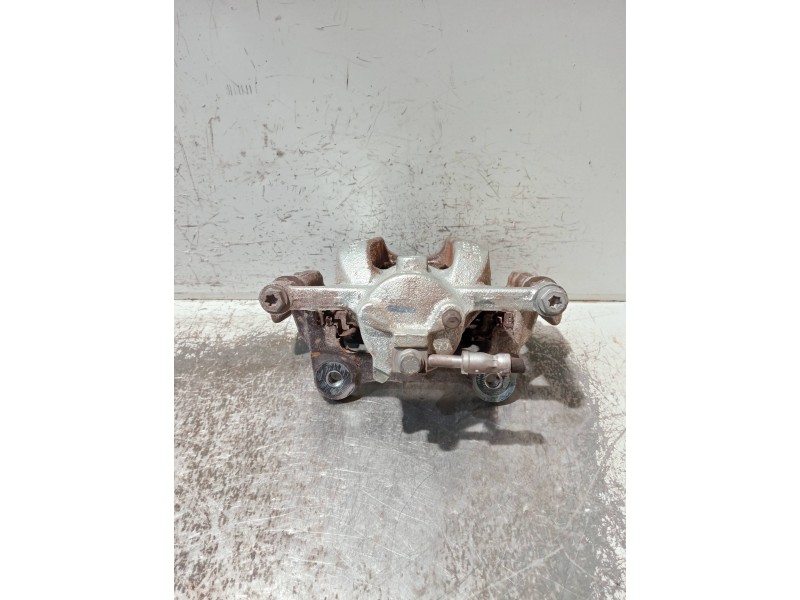 Recambio de pinza freno delantera derecha para ford puma referencia OEM IAM L1TC2B302A L1TC2B294A 