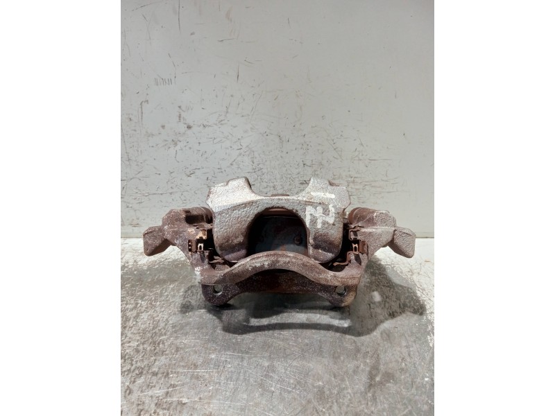 Recambio de pinza freno delantera izquierda para ford puma referencia OEM IAM L1TC2B302A L1TC2B294A 