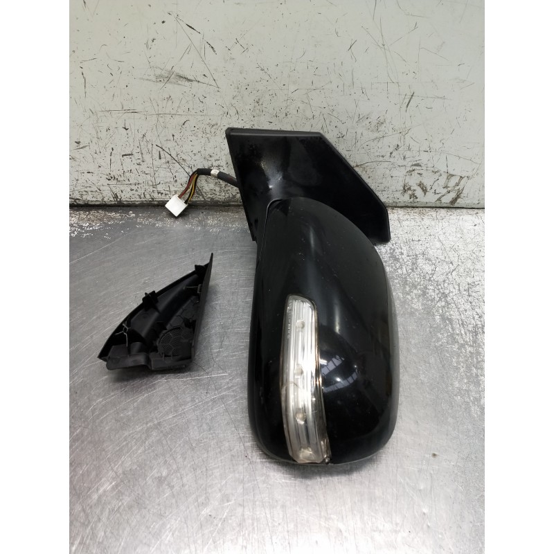Recambio de retrovisor izquierdo para toyota avensis berlina (t25) referencia OEM IAM ELÉCTRICO 1 ENCHUFE 9 CABLES