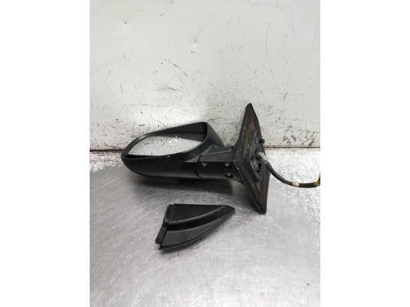 Recambio de retrovisor izquierdo para toyota avensis berlina (t25) referencia OEM IAM ELÉCTRICO 1 ENCHUFE 9 CABLES