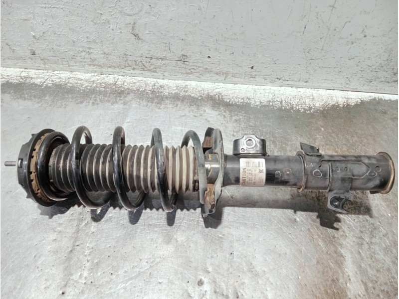 Recambio de amortiguador delantero derecho para ford puma referencia OEM IAM L1TC18045  