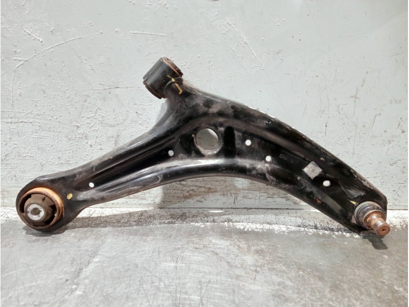 Recambio de brazo suspension inferior delantero derecho para ford puma referencia OEM IAM L1TC3042R  