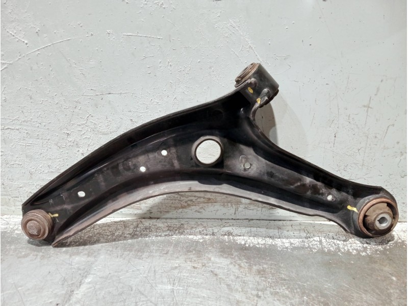 Recambio de brazo suspension inferior delantero derecho para ford puma referencia OEM IAM L1TC3042R  