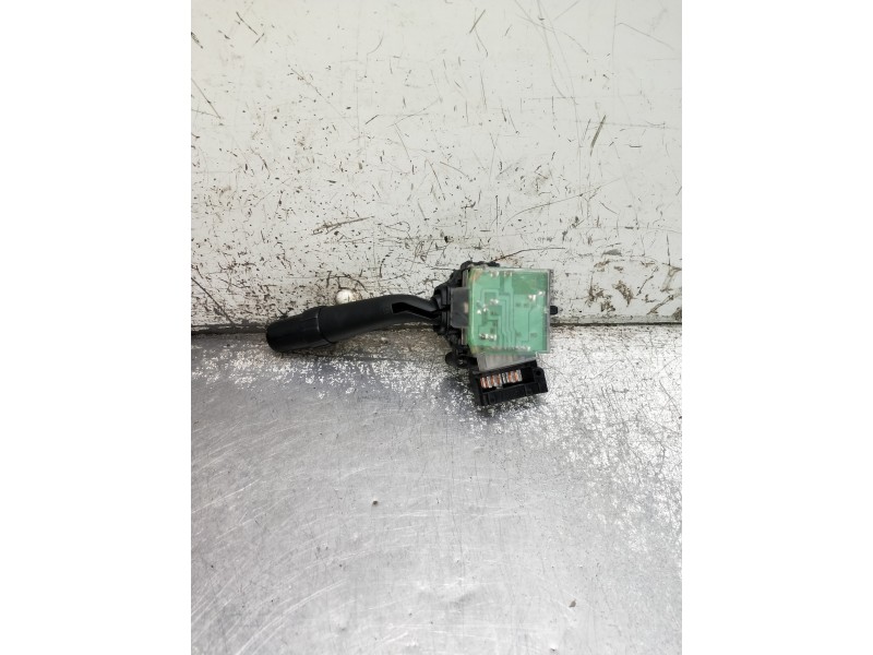 Recambio de mando limpia para toyota avensis berlina (t25) referencia OEM IAM 8465205160 173820 