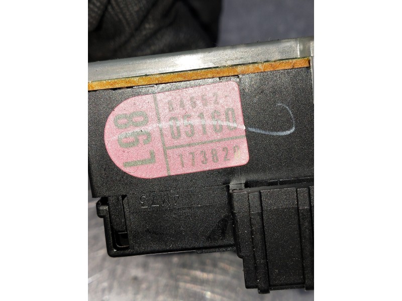 Recambio de mando limpia para toyota avensis berlina (t25) referencia OEM IAM 8465205160 173820 