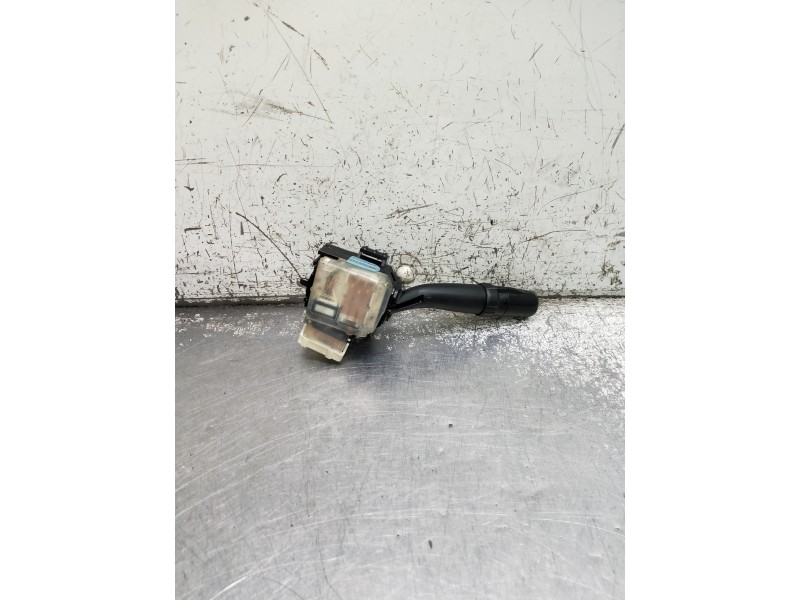 Recambio de mando luces para toyota avensis berlina (t25) referencia OEM IAM   