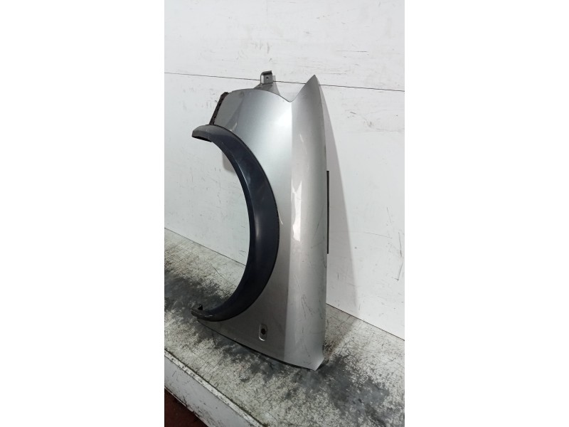 Recambio de aleta delantera izquierda para audi a6 avant (4b5) 2.5 tdi quattro referencia OEM IAM   