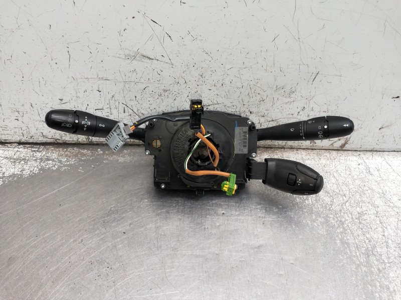Recambio de mando luces para peugeot 207 1.6 hdi referencia OEM IAM 96630724XT 2605146 