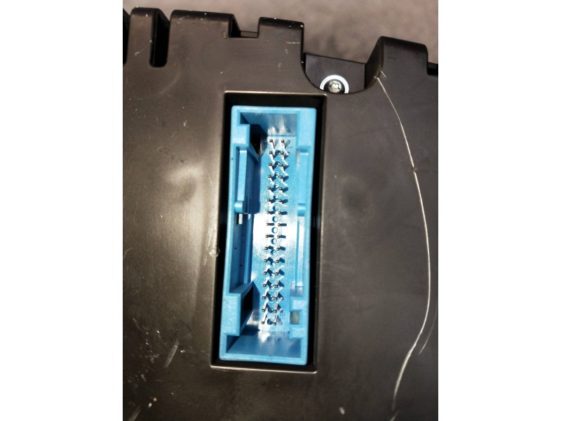 Recambio de cuadro instrumentos para volkswagen tiguan (5n2) referencia OEM IAM 5N0920873E  