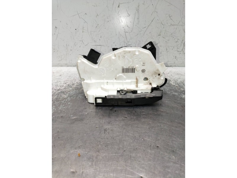 Recambio de motor cierre centralizado delantero derecho para volkswagen tiguan (5n2) referencia OEM IAM 5N1837016F  5P