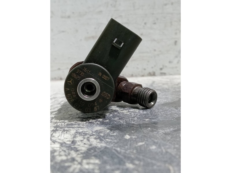 Recambio de inyector para mercedes clase m (w163) referencia OEM IAM 0445110094 A6280700387 BOSCH