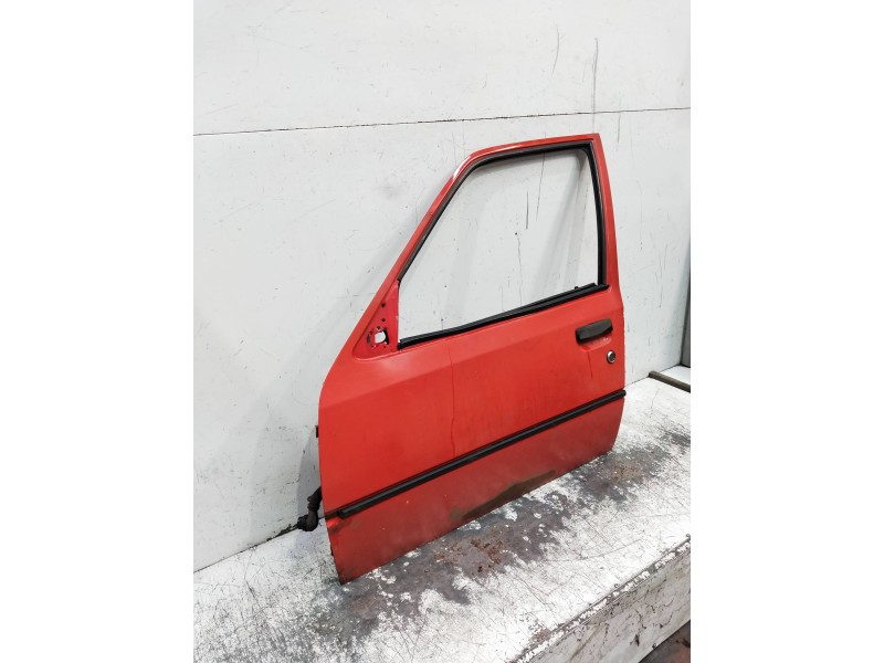 Recambio de puerta delantera izquierda para peugeot 205 berlina 1.1 referencia OEM IAM   5P