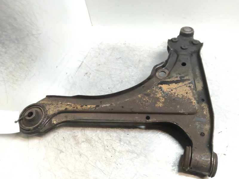 Recambio de brazo suspension inferior delantero derecho para opel vectra a 2.0 referencia OEM IAM   