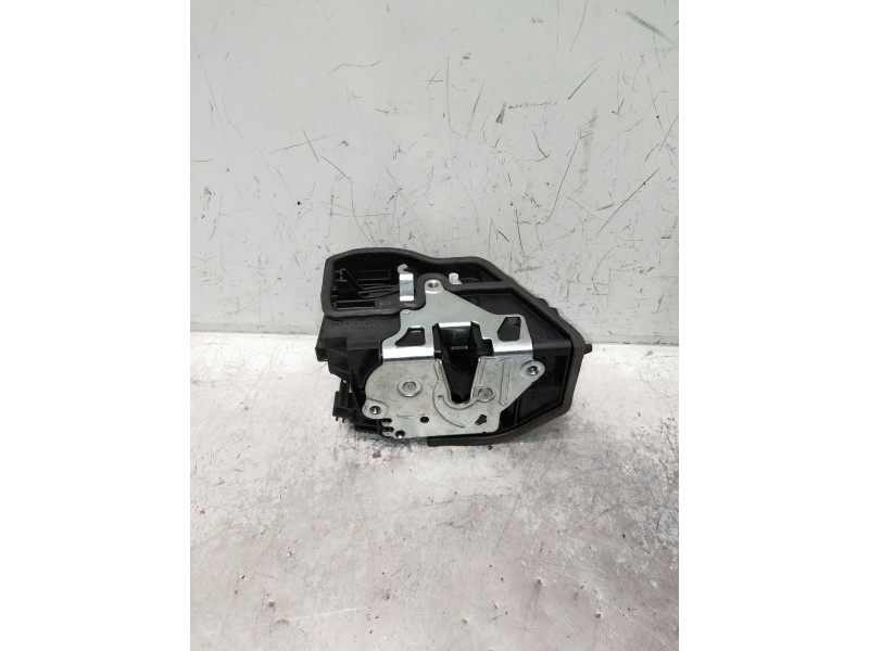Recambio de motor cierre centralizado delantero derecho para bmw serie 3 touring (e91) referencia OEM IAM 7229458  5P