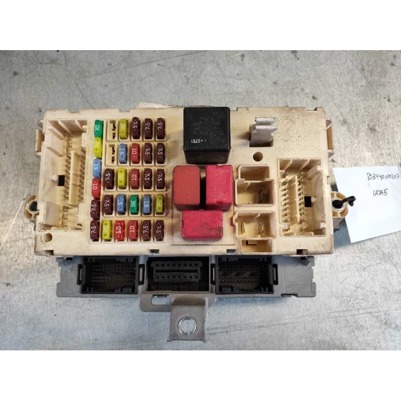 Recambio de caja reles / fusibles para peugeot boxer caja cerrada (bat. 3450) (333) hdi (333) referencia OEM IAM NLP250A00 50344