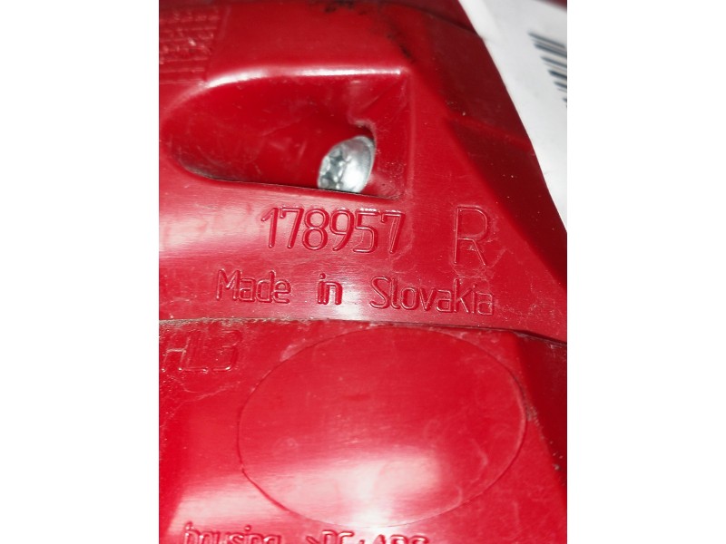 Recambio de piloto trasero derecho interior para volkswagen tiguan (5n2) referencia OEM IAM 178957  