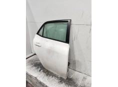 Recambio de puerta trasera derecha para toyota auris active referencia OEM IAM   5P