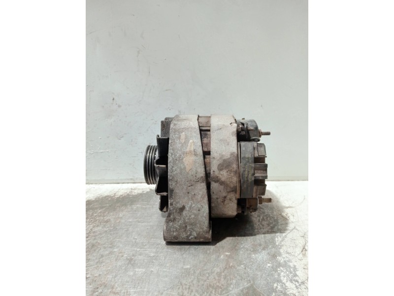Recambio de alternador para peugeot 205 berlina 1.1 referencia OEM IAM A14N194 2541722 