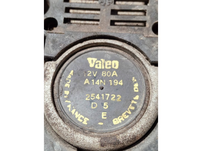Recambio de alternador para peugeot 205 berlina 1.1 referencia OEM IAM A14N194 2541722 