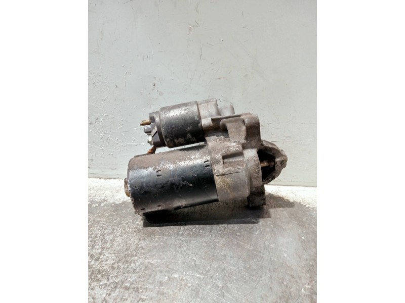 Recambio de motor arranque para peugeot 205 berlina 1.1 referencia OEM IAM 0001112007  