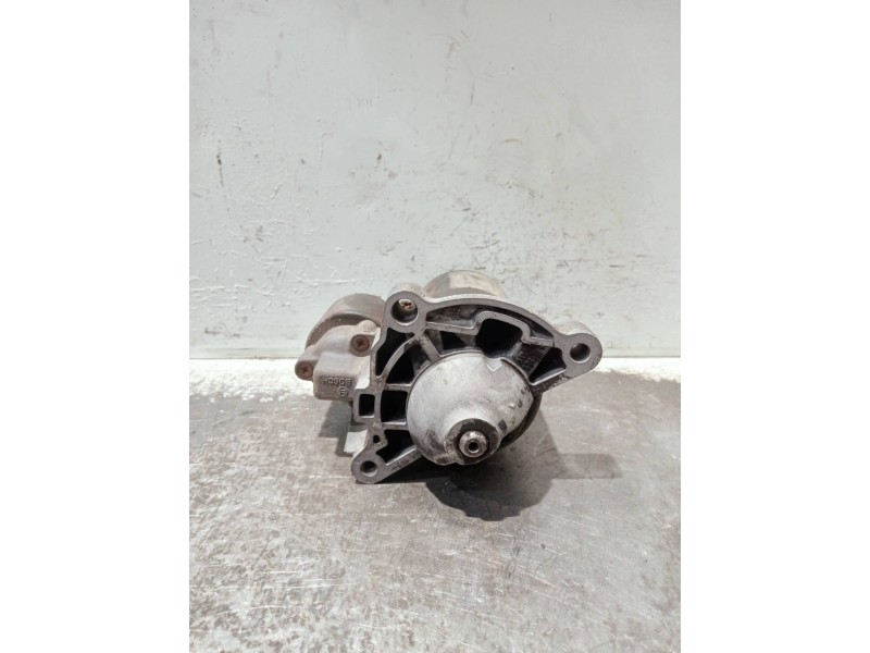 Recambio de motor arranque para peugeot 205 berlina 1.1 referencia OEM IAM 0001112007  