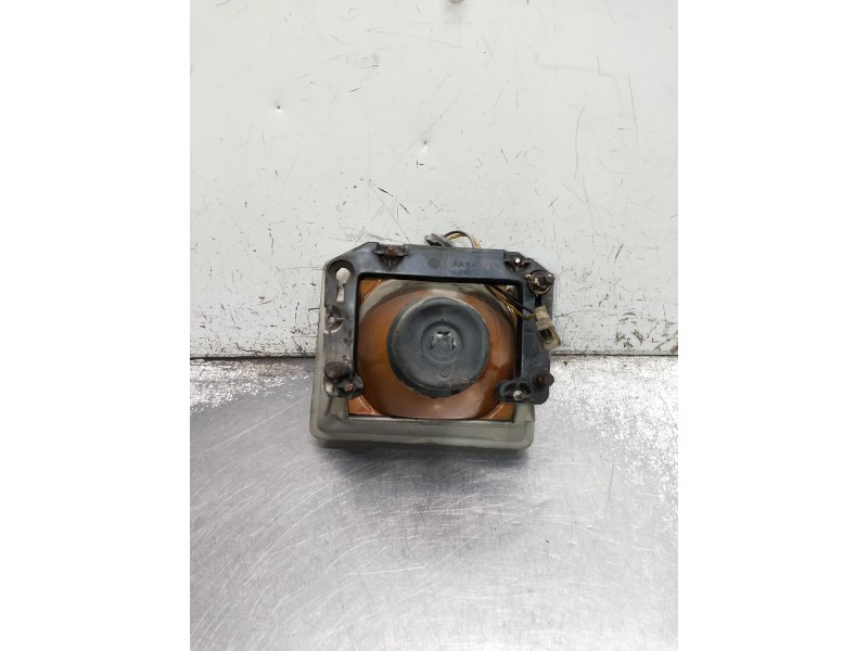 Recambio de faro derecho para seat fura gl referencia OEM IAM   