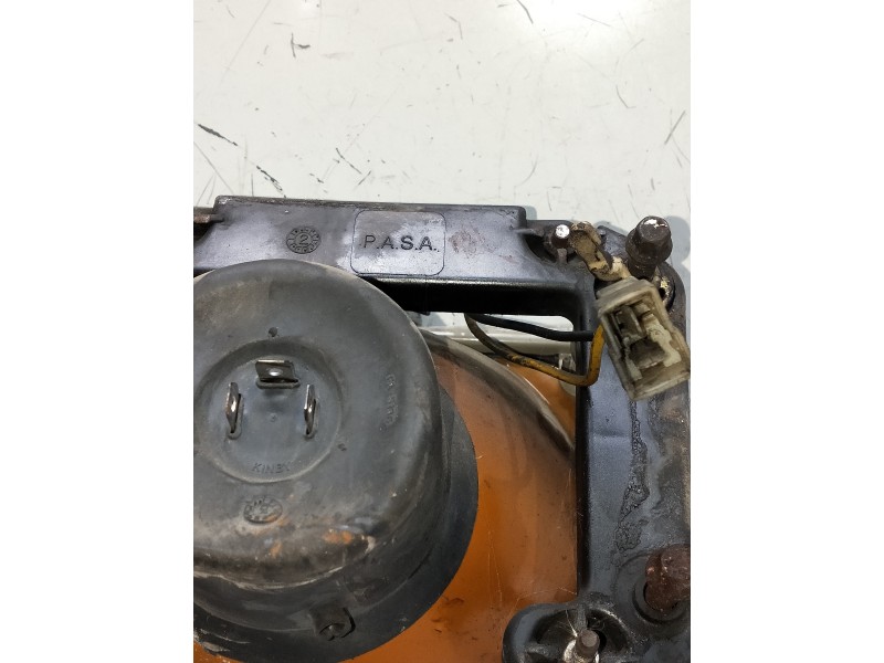 Recambio de faro derecho para seat fura gl referencia OEM IAM   