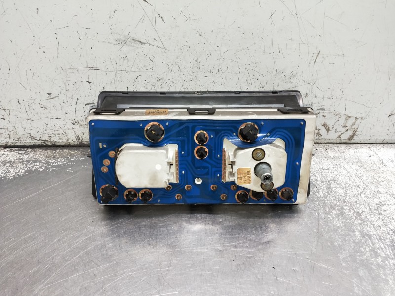 Recambio de cuadro instrumentos para seat fura gl referencia OEM IAM 400846 X039354150 