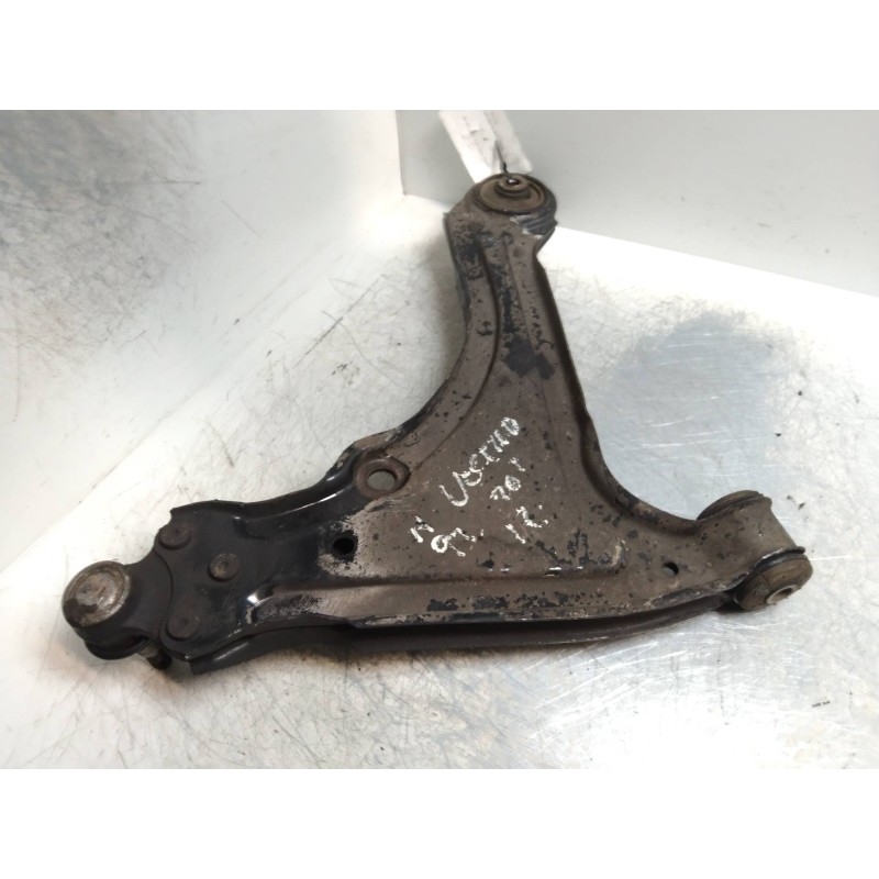 Recambio de brazo suspension inferior delantero izquierdo para opel vectra a 2.0 referencia OEM IAM   