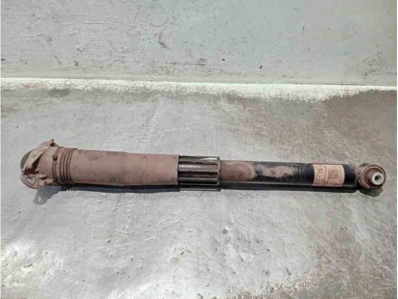 Recambio de amortiguador trasero derecho para seat leon sc (5f5) referencia OEM IAM 5Q0512011HH 5Q0513029FF 