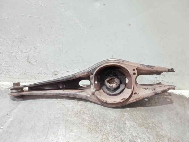 Recambio de brazo suspension inferior trasero derecho para seat leon sc (5f5) referencia OEM IAM 5Q0505311D  