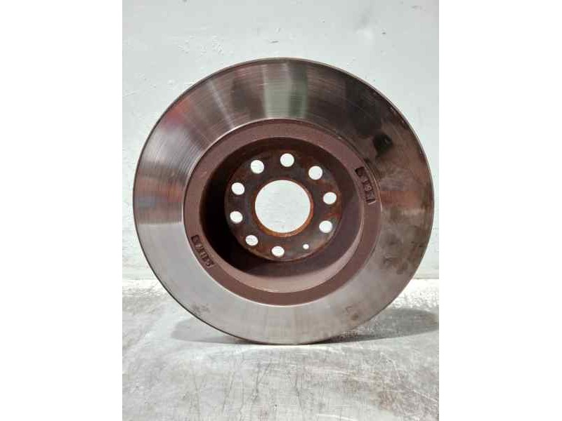 Recambio de disco freno trasero para seat leon sc (5f5) referencia OEM IAM   