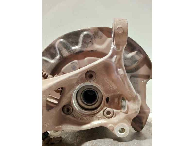 Recambio de mangueta delantera derecha para seat leon sc (5f5) referencia OEM IAM 5Q0407258C  