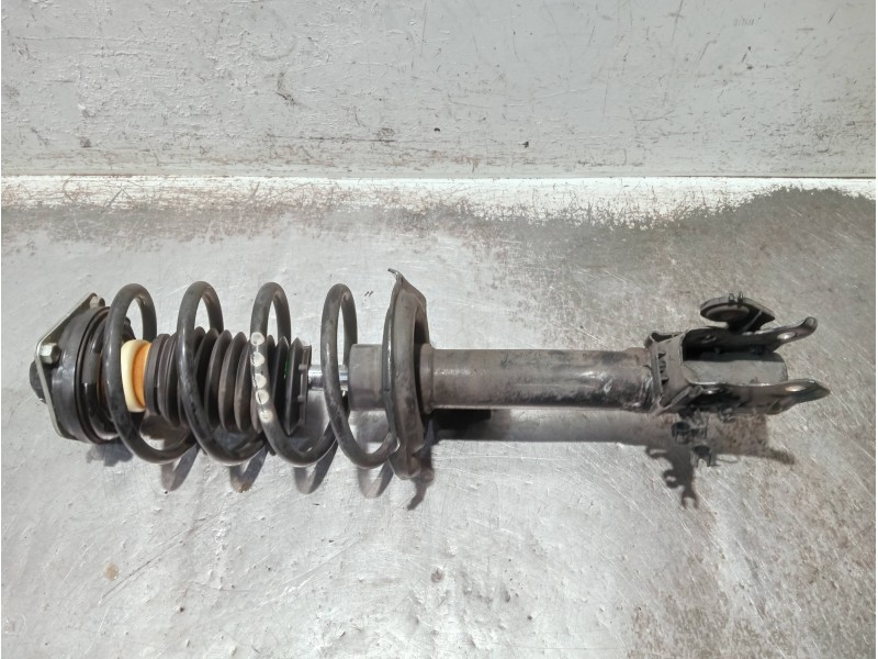 Recambio de amortiguador delantero derecho para mercedes clase b (w245) referencia OEM IAM A1693201130  