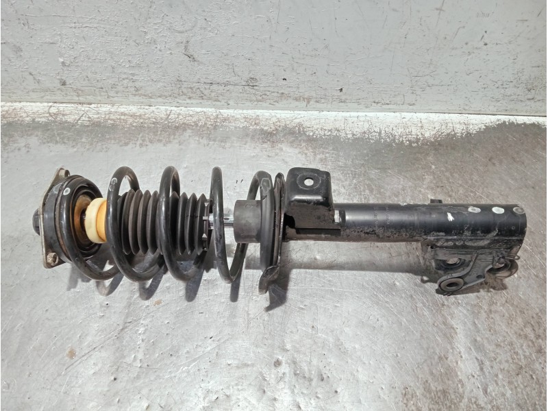 Recambio de amortiguador delantero derecho para mercedes clase b (w245) referencia OEM IAM A1693201130  