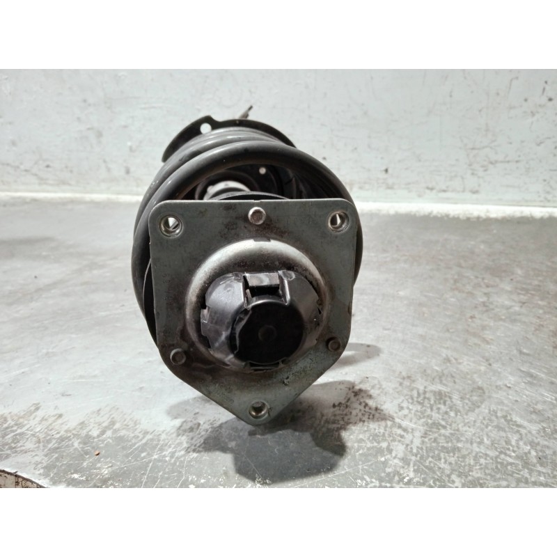 Recambio de amortiguador delantero derecho para mercedes clase b (w245) referencia OEM IAM A1693201130  