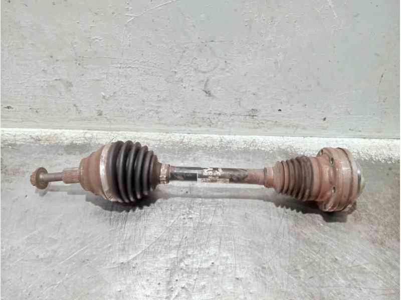 Recambio de transmision delantera izquierda para seat leon sc (5f5) referencia OEM IAM 5Q0407271G  