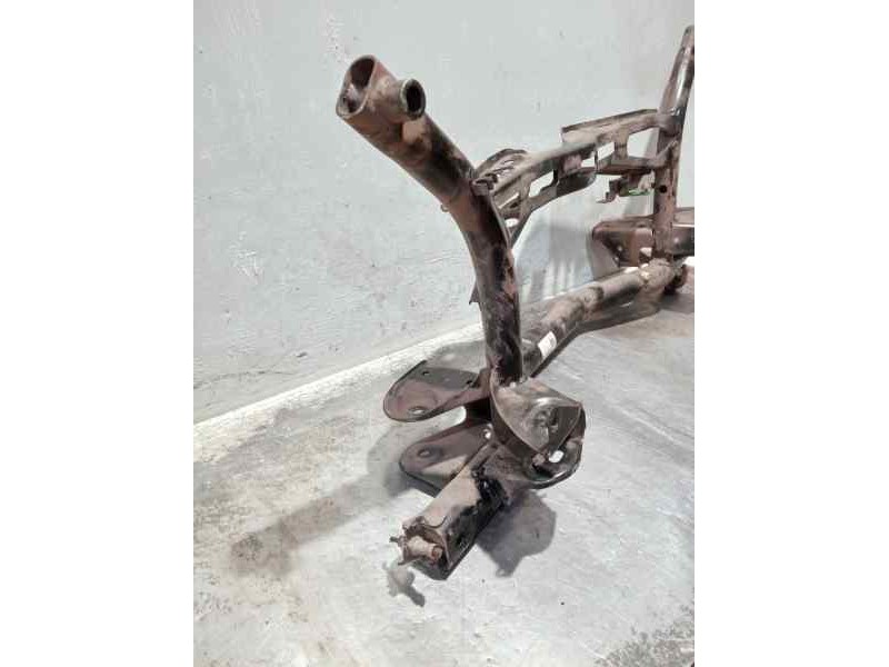 Recambio de puente trasero para seat leon sc (5f5) referencia OEM IAM 5Q0505315G CUNA 