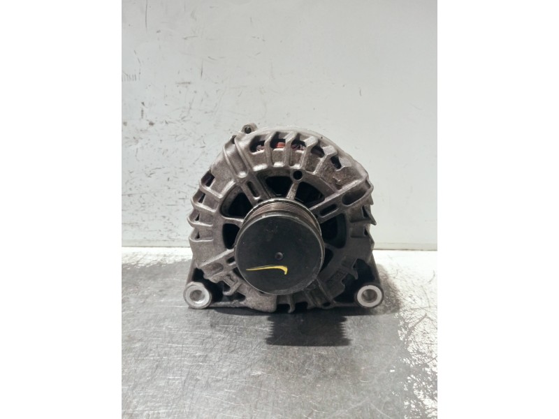 Recambio de alternador para peugeot 308 referencia OEM IAM 9665617780 2605546A TG15C134