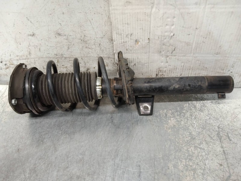 Recambio de amortiguador delantero derecho para volkswagen golf vii lim. advance bluemotion referencia OEM IAM 5Q0413023FJ  