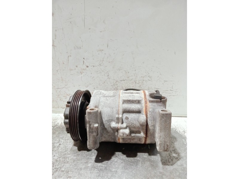 Recambio de compresor aire acondicionado para audi a4 berlina (8e) referencia OEM IAM 8E0260805R 4471806710 
