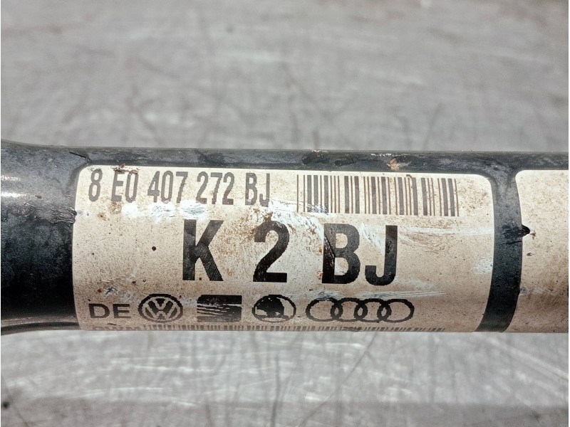 Recambio de transmision delantera derecha para audi a4 berlina (8e) referencia OEM IAM 8E0407272BJ  