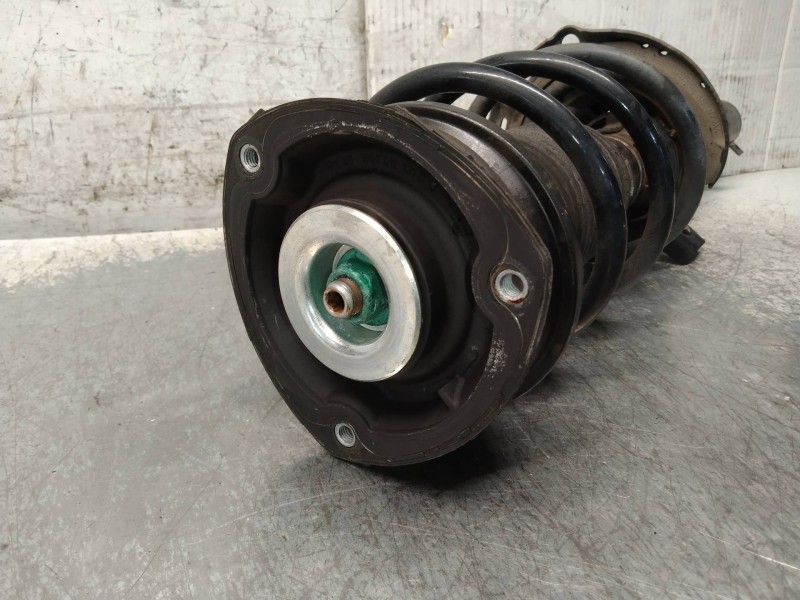 Recambio de amortiguador delantero derecho para volkswagen golf vii lim. advance bluemotion referencia OEM IAM 5Q0413023FJ  