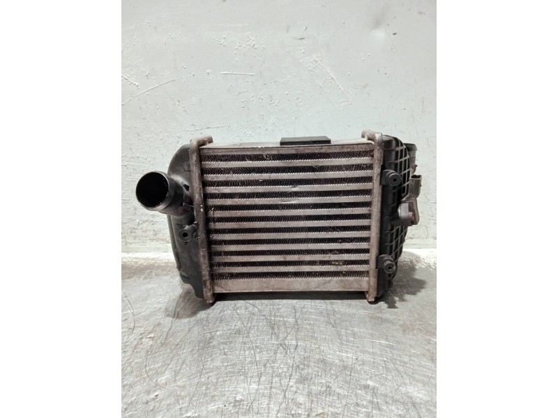 Recambio de intercooler para audi a4 berlina (8e) referencia OEM IAM 8E0145805P  