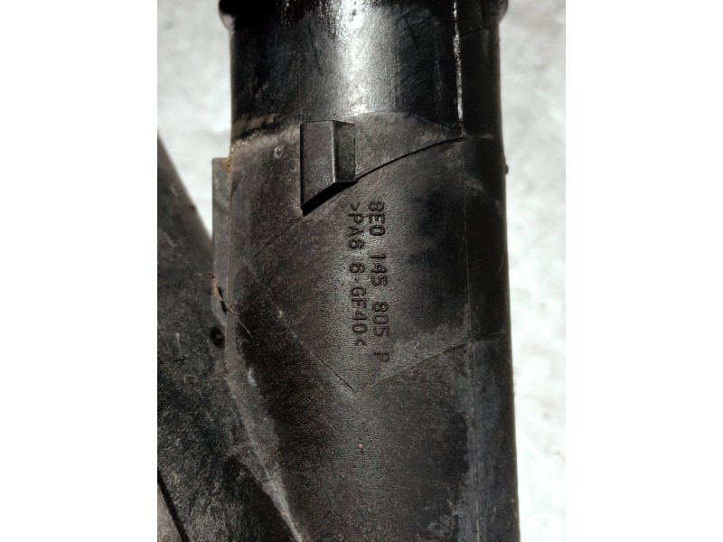 Recambio de intercooler para audi a4 berlina (8e) referencia OEM IAM 8E0145805P  