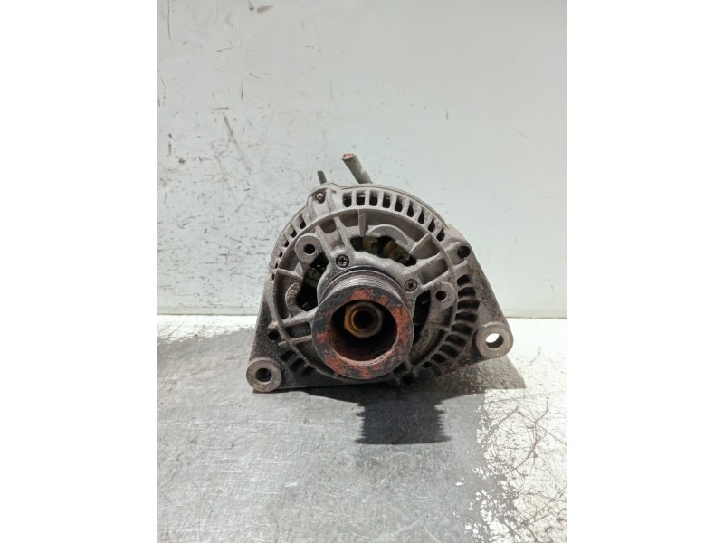 Recambio de alternador para mercedes clase c (w202) berlina referencia OEM IAM 0091540202 0123335002 