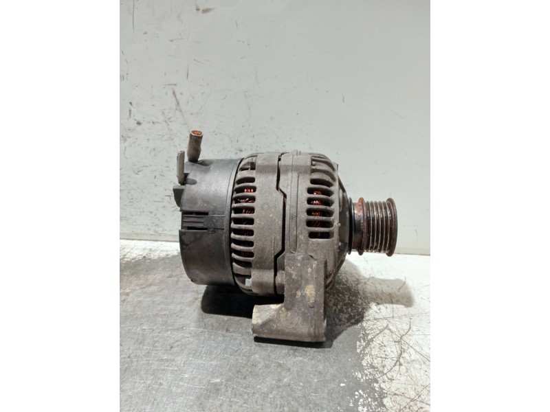 Recambio de alternador para mercedes clase c (w202) berlina referencia OEM IAM 0091540202 0123335002 