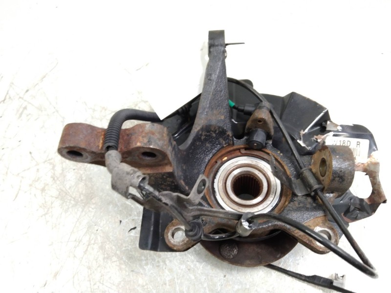 Recambio de mangueta delantera derecha para kia cerato 2.0 turbodiesel cat referencia OEM IAM   
