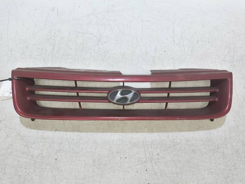 Recambio de rejilla delantera para hyundai pony (x2) 1.5 cat referencia OEM IAM   